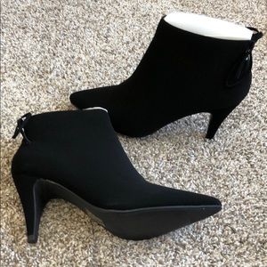 NIB Lusthave Sally Ankle Booties black Sz 7.5